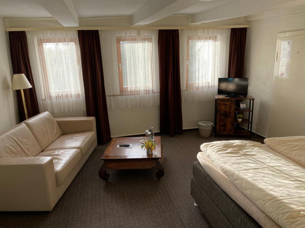 Hotel Pension Gelpkes Muehle Бад Захса Екстериор снимка
