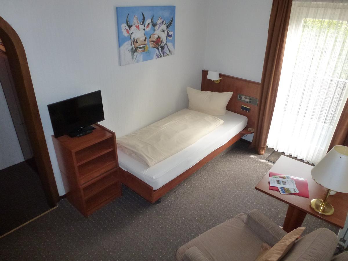 Hotel Pension Gelpkes Muehle Бад Захса Екстериор снимка